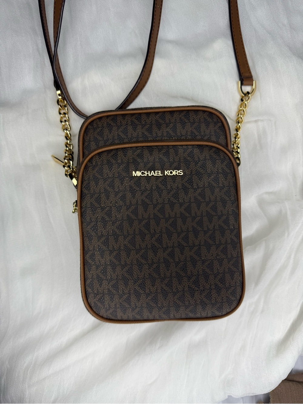 Michael Kors Jet Set Travel Medium Logo Crossbody Bag